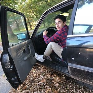 Meet your Posher, Guillermo